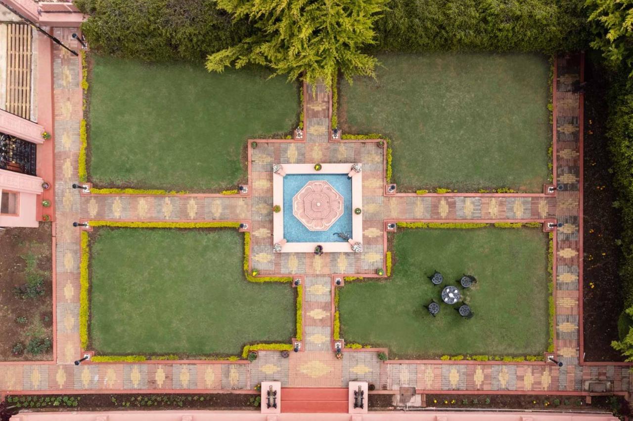 Stayvista At Pink Palace Rajasthani Decor Ooty Exterior photo